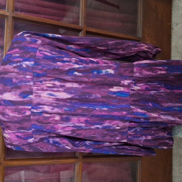 LOGO by Lori Goldstein Stretch Woven Button Front Blouse Top Plum - Picture 6 of 9